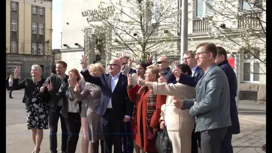 Finał kampanii samorządowej - konferencja na Rynku w Chorzowie