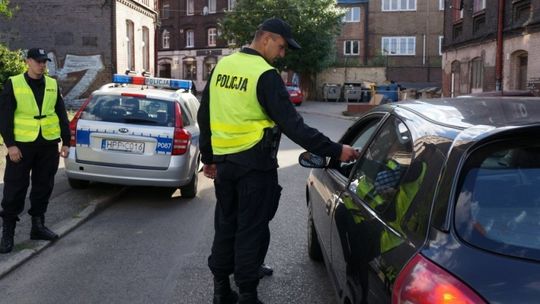 Młodzi policjanci zatrzymali nietrzeźwego kierowcę