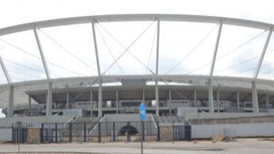 Stadion Śląski rezygnuje z hybrydy. "Jest niebezpieczna"