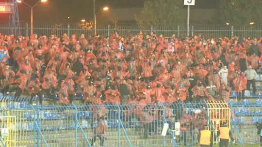 Zadyma podczas meczu Ruch Chorzów - Raków Częstochowa - 13.10.2017r.