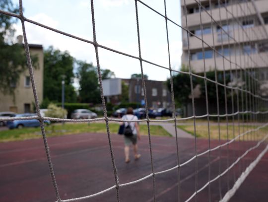 Awantura o parking zamiast boiska na "Irysie"