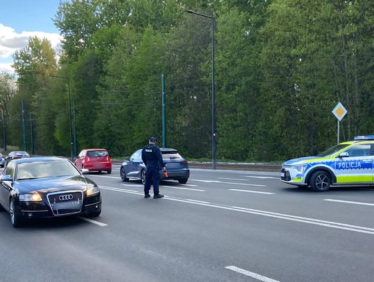 Bezpieczne zawody żużlowe w Świętochłowicach. Policja czuwała nad przebiegiem mistrzostw Polski