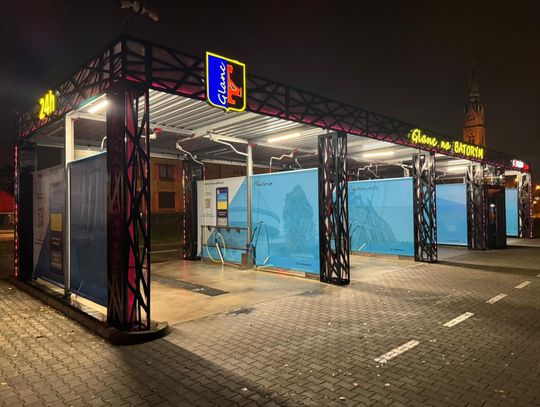 BLACK WEEKEND w Myjni GLANC na Batorym: Mega Czystość i Podwójne Bonusy