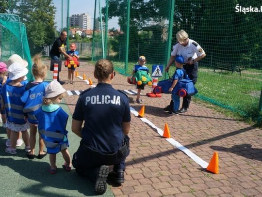 Chorzowscy policjanci na minispartakiadach