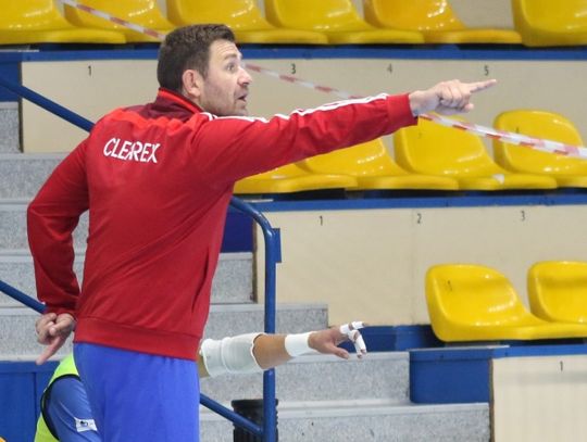 Clearex gromi we własnej hali!