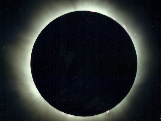 Częściowe zaćmienie Słońca już dziś!