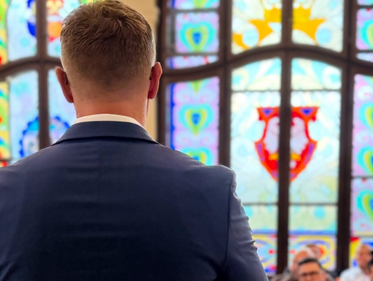 Daniel Beger stracił większość w Radzie Miejskiej? Prezydent obwinia KO i PiS o blokowanie 33 mln zł dla Świętochłowic