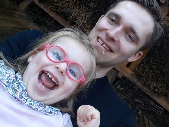 Dla Laury pójdą pieszo na Mazury