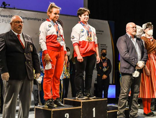 Dwa złote medale zawodników UKS Pover Kuźnik