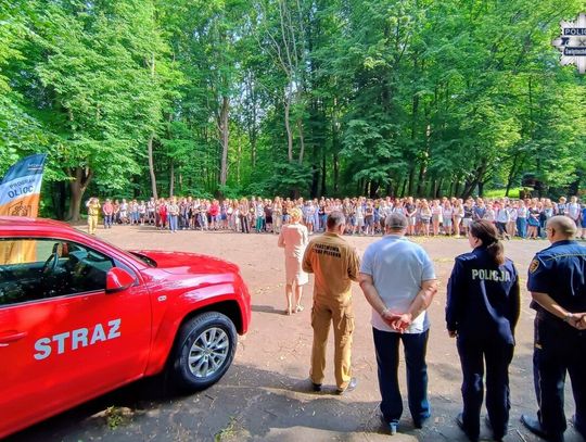 Edukacyjna impreza służb przy stawie Magiera. To w związku z nadchodzącymi wakacjami!