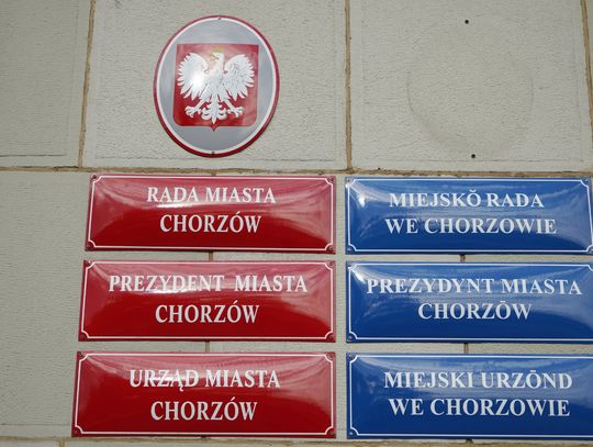 Gdzie podział się złoty orzeł z chorzowskiego urzędu miasta?