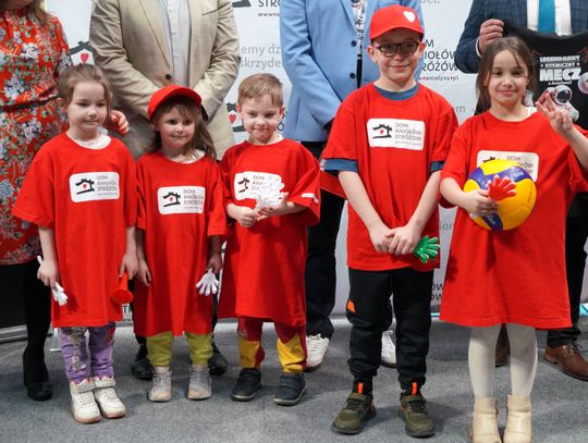 Gwiazdy zagrają dla „Aniołów”. Legendarny Kosmiczny Mecz w Arenie Katowice