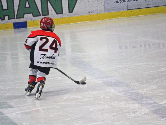 Hokejowa zabawa dla WOŚP na lodowisku w Świętochłowicach już 24 stycznia!