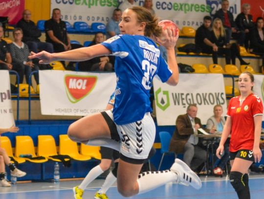 Idealny weekend "Niebieskich" szczypiornistek