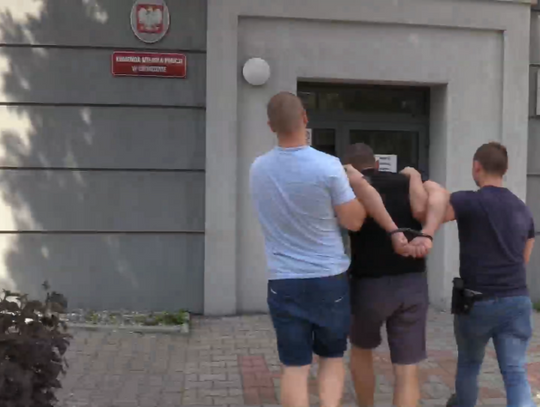 Internauci pomogli schwytać poszukiwanego mężczyznę