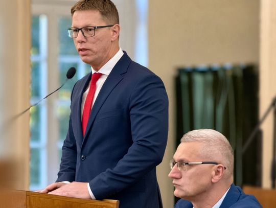 Kolejna polityczna awantura w Świętochłowicach. Beger uderza w radnych, Karcz odpowiada: „Mniej politycznego teatru!”