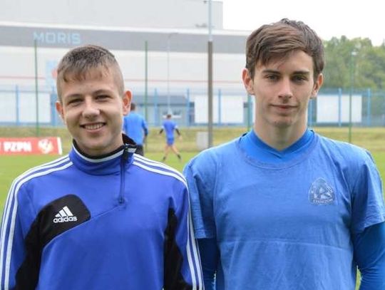 Kolejni juniorzy na treningu pierwszej drużyny