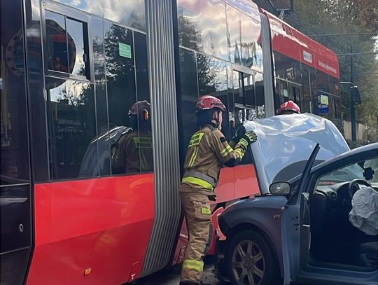 Kolizja z tramwajem na przejeździe przy ul. Nowej