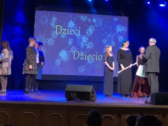Koncert "Dzieci - dzieciom"[Fotorelacja]