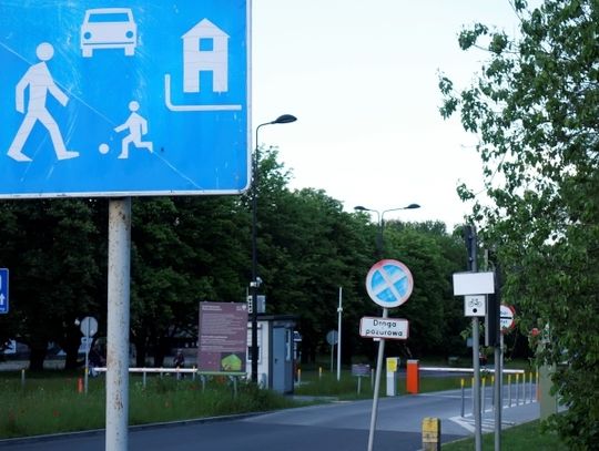 Konflikt rodziców z Parkiem Śląskim. Czy powinni płacić za dojazd do szkółki?