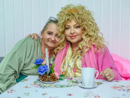Danka i Magda Gessler podczas Kuchennych rewolucji we Frelce i Hanysie w Chorzowie