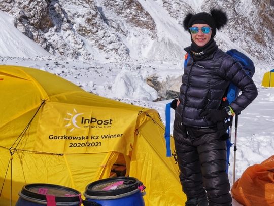Magda Gorzkowska pozdrawia z bazy pod K2
