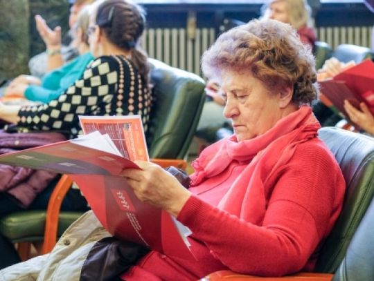 Maluchy i seniorzy szykują się na wakacyjną przerwę