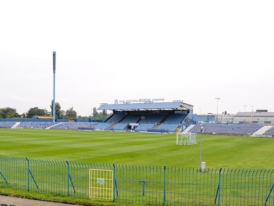 Mecze w halach i na stadionach bez udziału kibiców