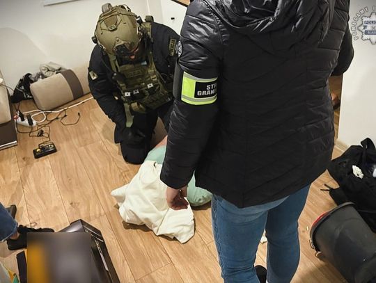Międzynarodowa siatka przestępcza rozbita na Śląsku. Kibole zamieszani w przemyt narkotyków i migrantów