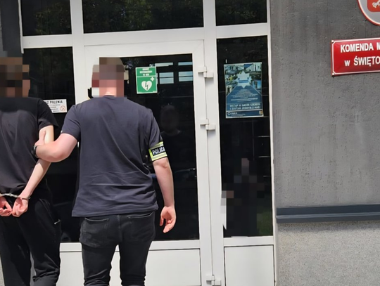 Mieszkaniec Świętochłowic stracił ponad 130 tys. zł! Oszuści odegrali rolę bankiera i policjanta