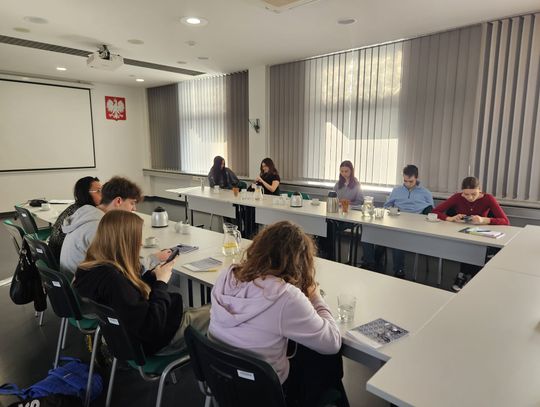 Młodzi eksperci od ubezpieczeń w akcji: etap wojewódzki Olimpiady ZUS na Śląsku tuż-tuż!