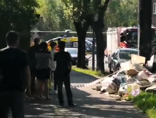 Nastolatek spadł z kładki kolejowej