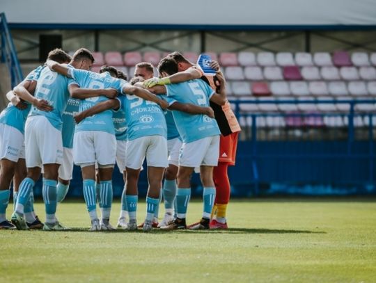 Niebiescy nadal bez porażki. Remis w Grodzisku Mazowieckim