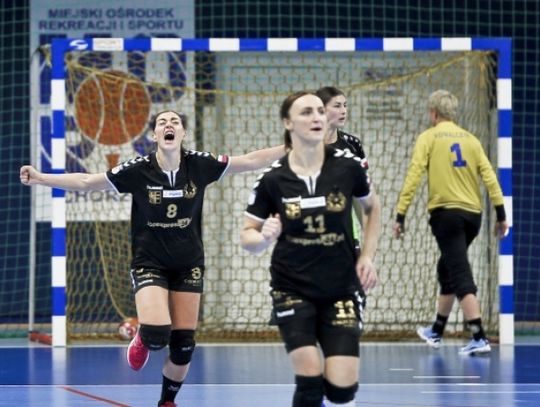 Niebieskie odrobią zaległości w PGNiG Superlidze Kobiet