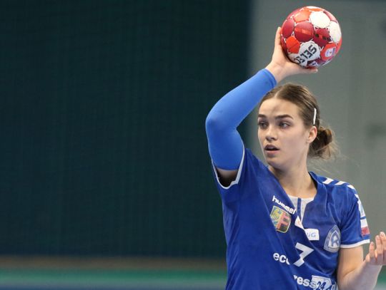 Niebieskie przegrały z Piotrcovią. Dobra pierwsza połowa