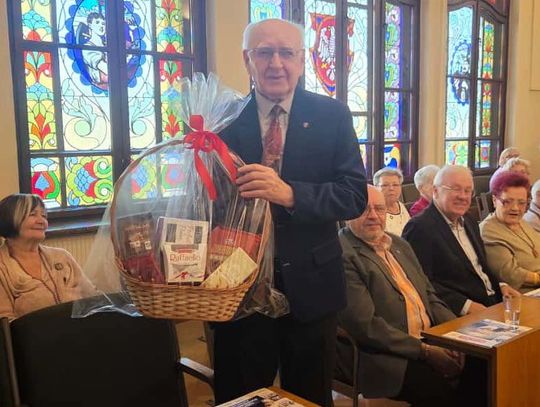 Nowa kadencja Miejskiej Rady Seniorów w Świętochłowicach rozpoczęta! Nowa kadencja Miejskiej Rady Seniorów w Świętochłowicach rozpoczęta!