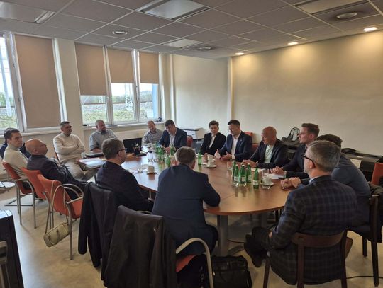 Odbyło się spotkanie dotyczące estakady. Omawiano warianty dalszej organizacji ruchu w tym miejscu