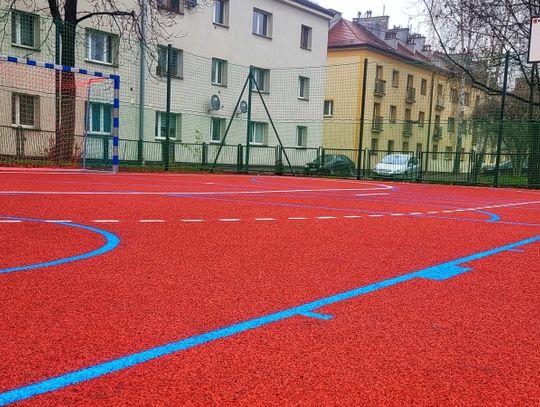 Ogólnodostępna Strefa Rekreacyjno-Sportowa Dwunastki posłuży nie tylko uczniom 