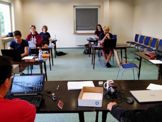 Pierwsze e-zawody z Astronomii i Astrofizyki w historii