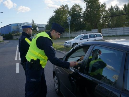 Pierwsze służby, pierwsze zatrzymania