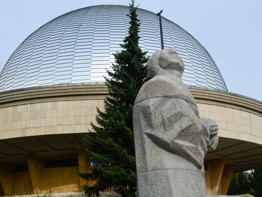 Pijany 28-latek potrącił przechodnia w Parku Śląskim 