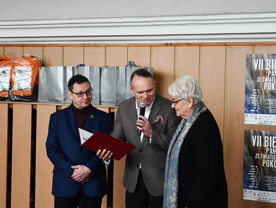 Pobiegli już po raz siódmy! W chorzowskim technikum odbyła się konferencja poświęcona ofiarom "marszu śmierci"