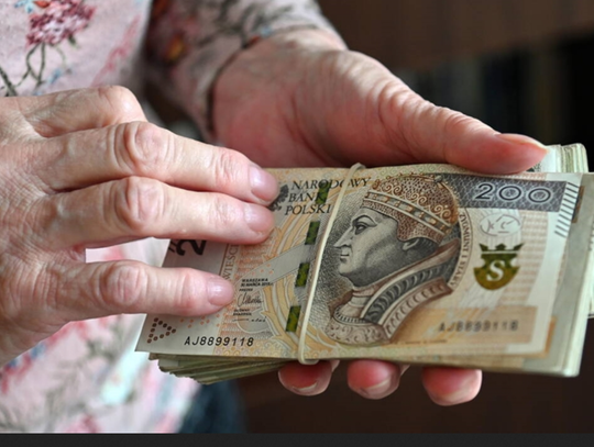 Pod pozorem pomocy okradł seniorkę w Świętochłowicach. Zatrzymali go kryminalni!