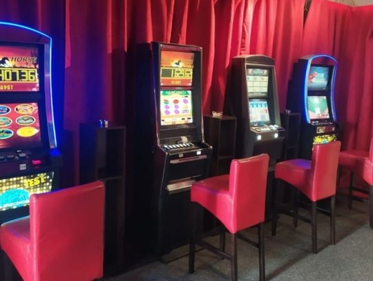 Policja zarekwirowała kolejne nielegalne maszyny