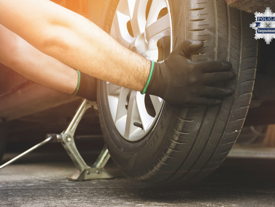 Policjanci apelują: Wymień opony na zimowe! Policjanci apelują: Wymień opony na zimowe!