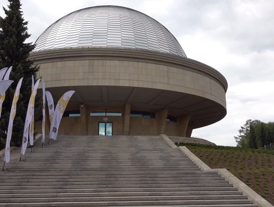 Ponad 6500 osób pojawiło się na otwarciu Planetarium. To już nie tylko projekcje gwiazd, ale pełnowartościowy Park Nauki [WIDEO]