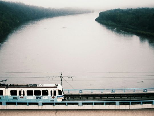 Praktyczny poradnik: Jak zaplanować podróż do Szwecji - transport, noclegi i budżet