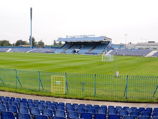 Premier odwołał imprezy masowe