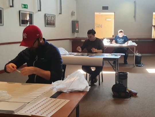 Produkcja przyłbic pełną parą!