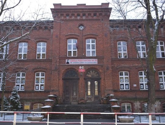 Projekt ws. likwidacji SP nr 39 nie trafi pod obrady